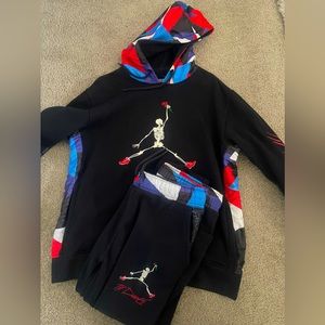 Staple pigeon sweatsuit